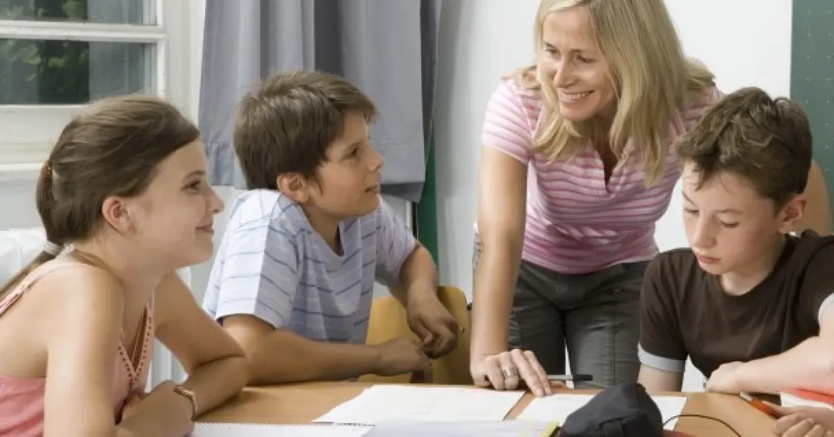Zdjęcie Jak stworzyć projekt edukacyjny miejsce w którym żyjemy w WOS?