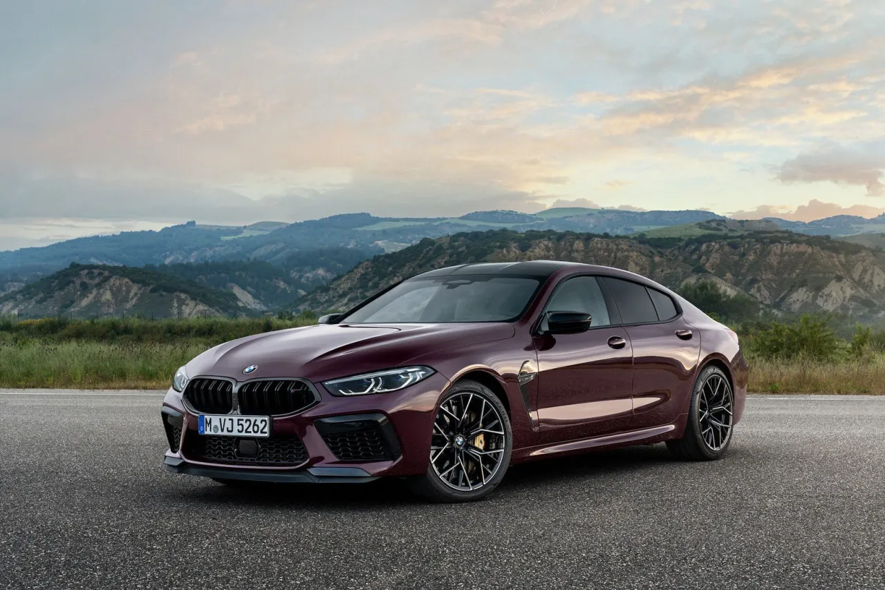 Zdjęcie BMW M cars – historia, osiągi i innowacyjne technologie, które zachwycają