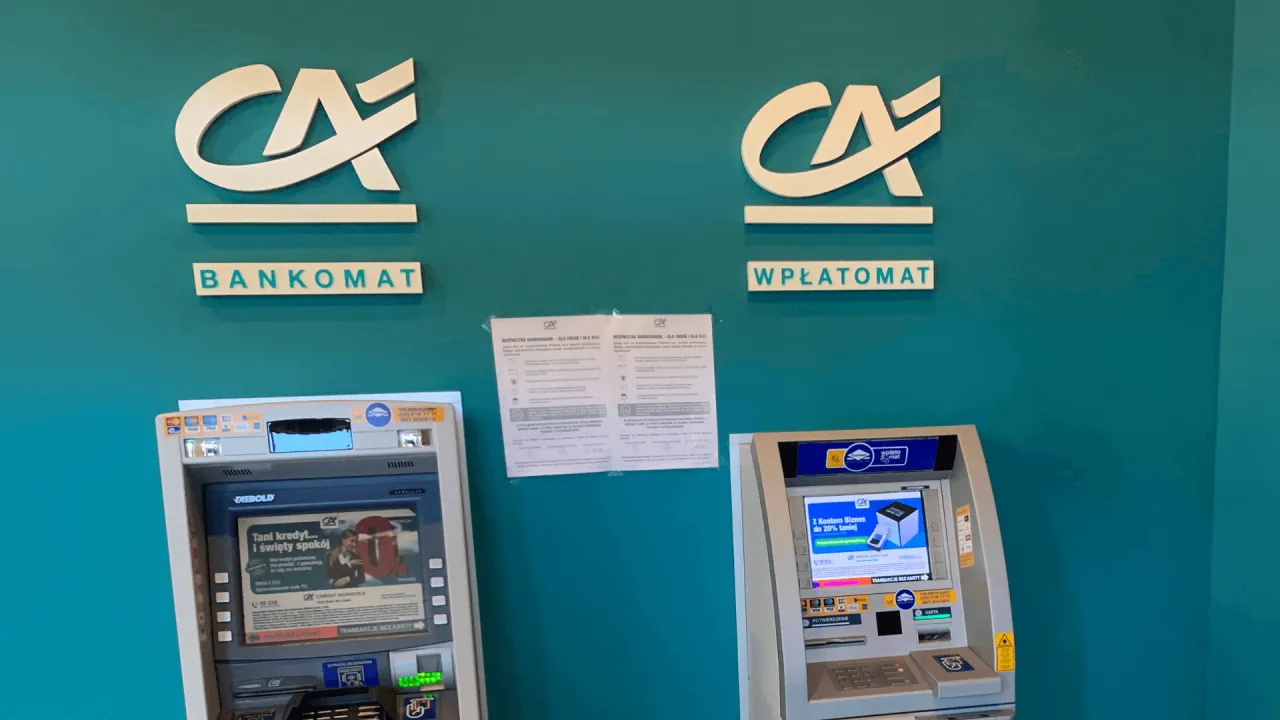 Zdjęcie Jak szybko i bez problemów uruchomić debet w Credit Agricole – krok po kroku