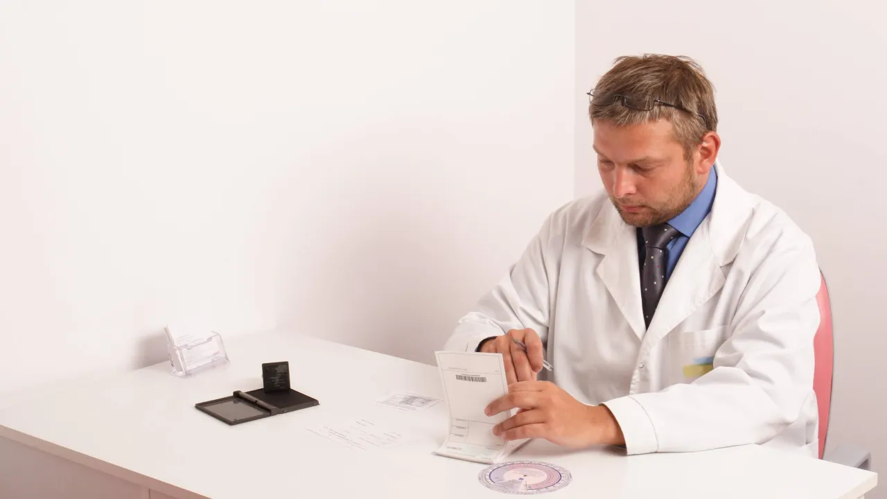 Zdjęcie Wie lange sind Privatrezepte gültig für Physiotherapie? Vermeiden Sie teure Fehler!