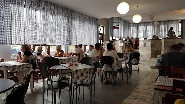 Zdjęcie Mielno gdzie zjeść - najlepsze miejsca na smaczne posiłki w Mielnie