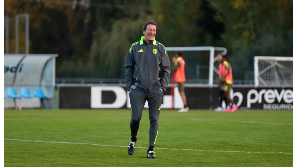 Zdjęcie Luis Miguel Ramis: nuevo entrenador del Burgos CF y su impacto
