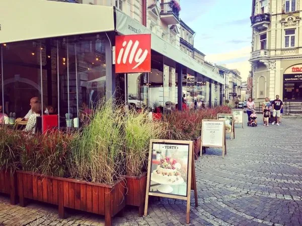 Zdjęcie Gdzie zjeść w Przemyślu? Odkryj najlepsze restauracje i smaki