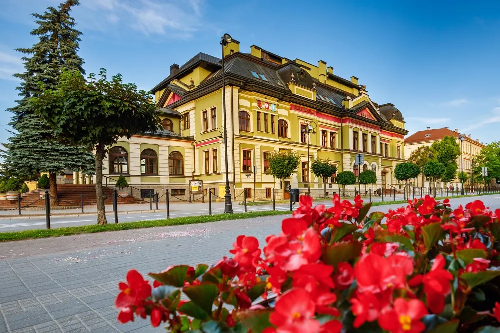 Zdjęcie Historia Powiatowego Centrum Kultury w Nowym Targu: Od 1975 roku