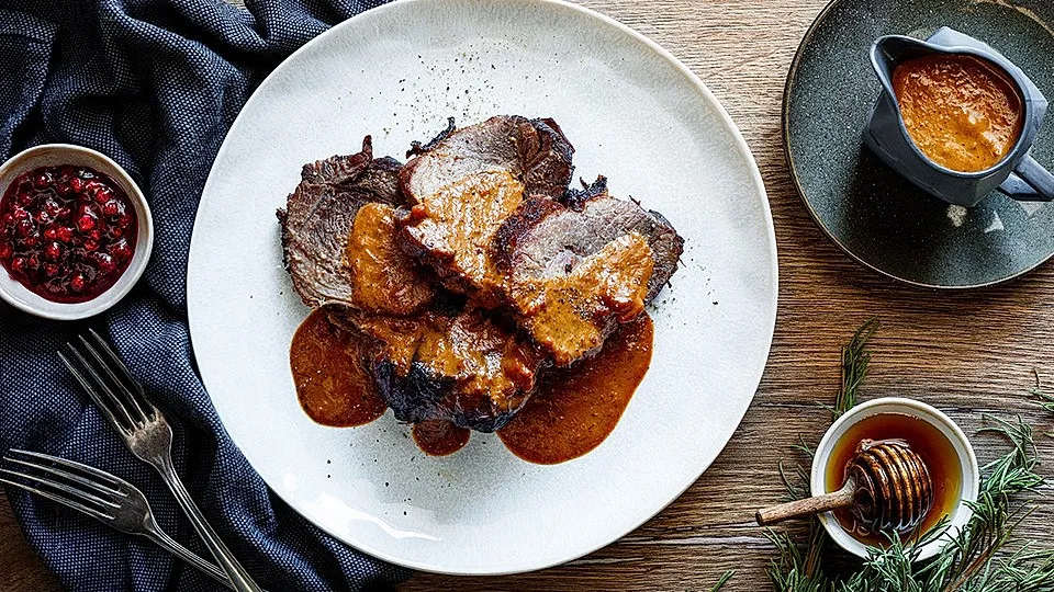 Zdjęcie Leckeres Rezept für Wildschweinbraten – Ein Festmahl für Genießer