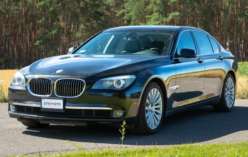 Zdjęcie BMW 7 F01 jaki silnik wybrać - uniknij kosztownych błędów przy wyborze