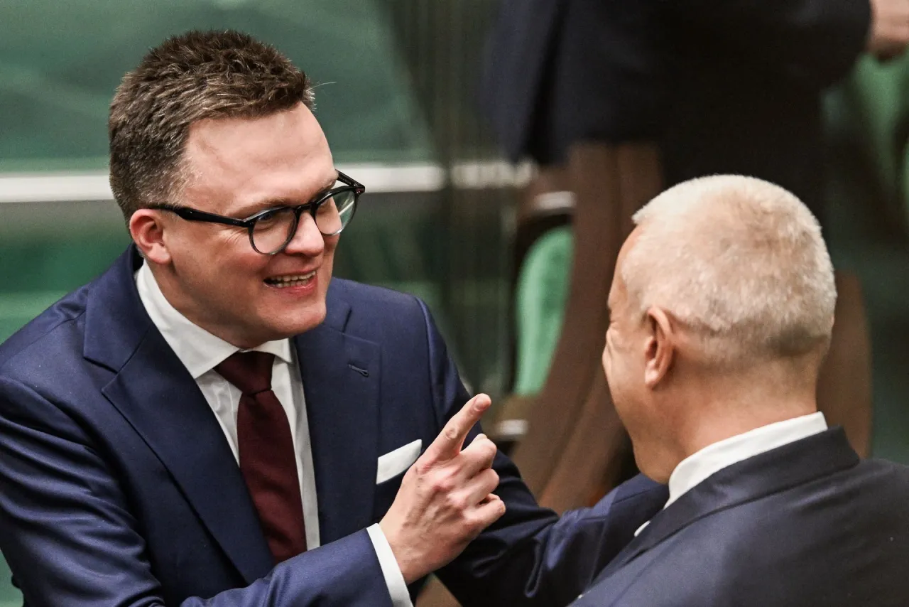 Zdjęcie Kto był marszałkiem sejmu przed Witek? Oto zaskakująca historia Kuchcińskiego