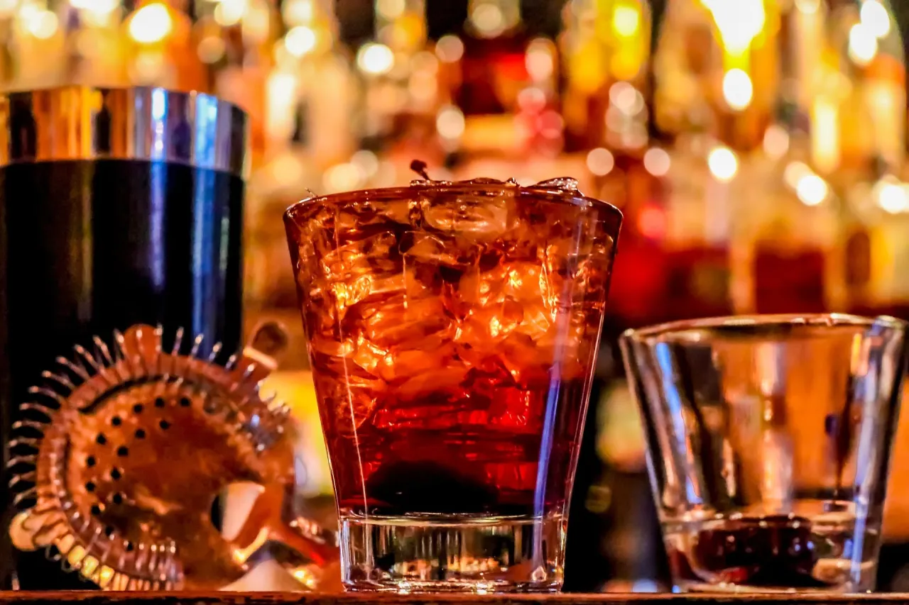 Zdjęcie Gdzie na drinka w Bydgoszczy? Odkryj najlepsze lokale na wieczór