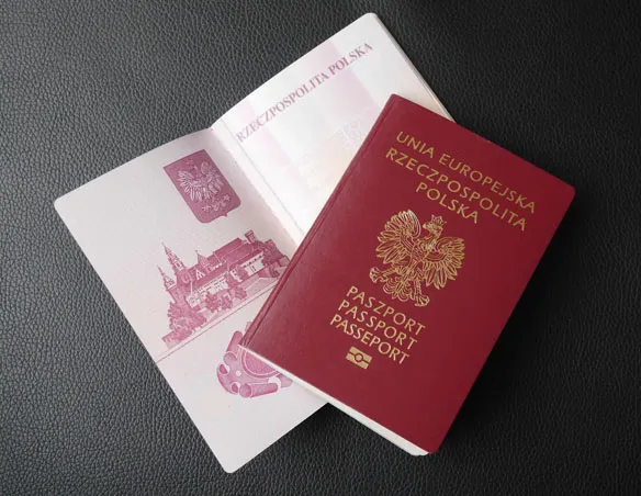 Zdjęcie Jak wypełnić wniosek o paszport dla dziecka bez błędów i stresu