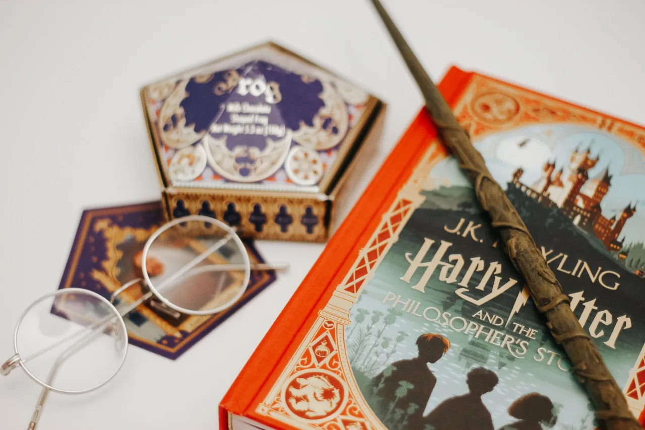 Zdjęcie Kim jest autor książki Harrego Pottera? Poznaj J.K. Rowling