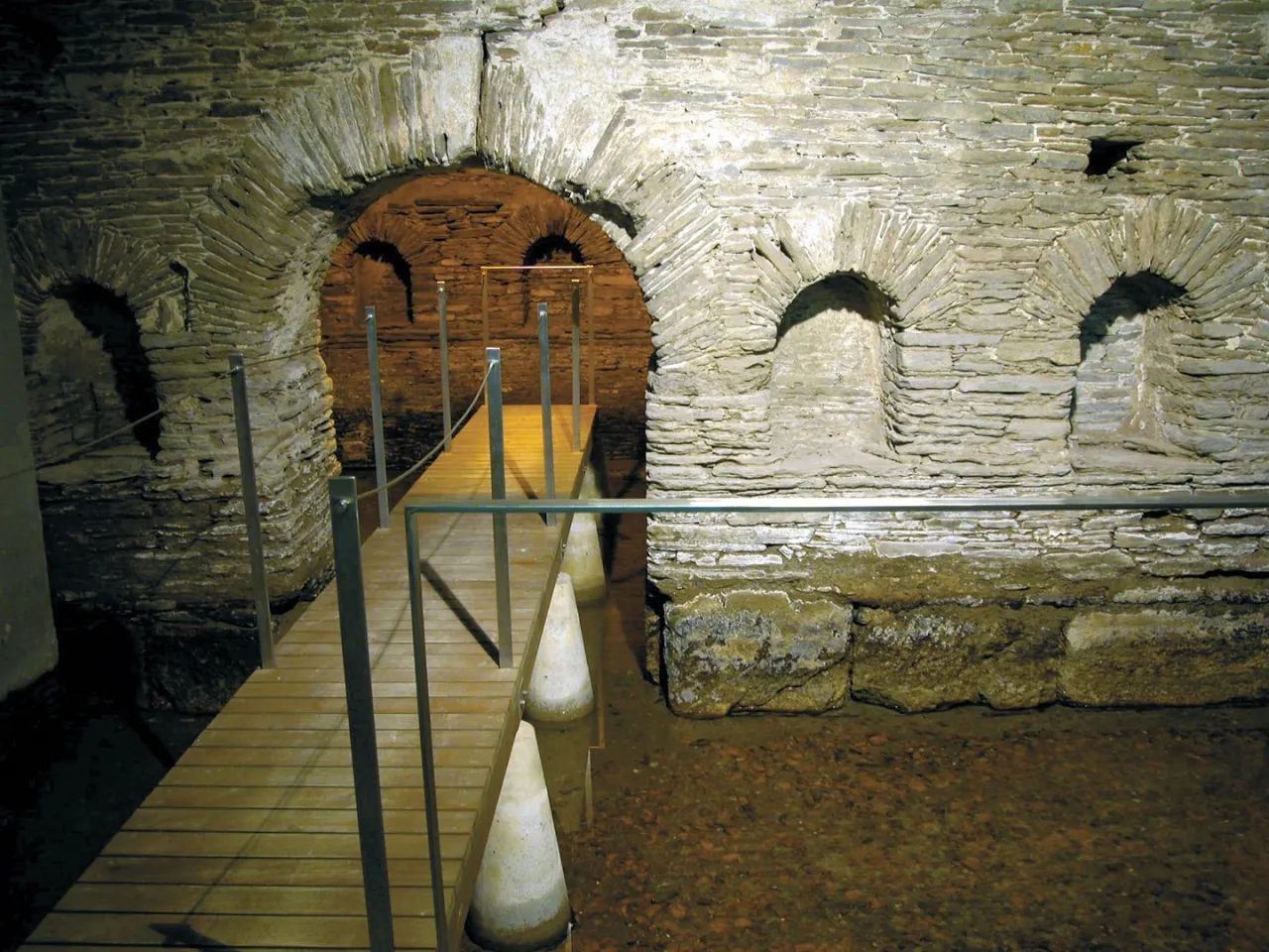 Zdjęcie Termas Romanas de Lugo: Historia, Balneario y Bienestar milenario