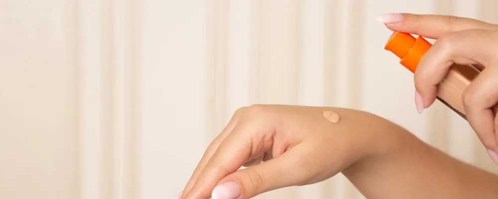 Zdjęcie Najlepsze kremy BB dla cery dojrzałej – nawilżenie i anti-aging