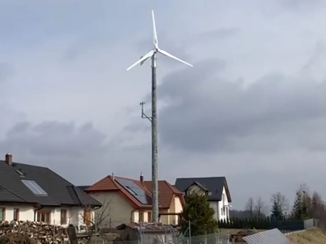 Zdjęcie Elektrownia wiatrowa 40 kW - ile kosztuje i czy się opłaca?