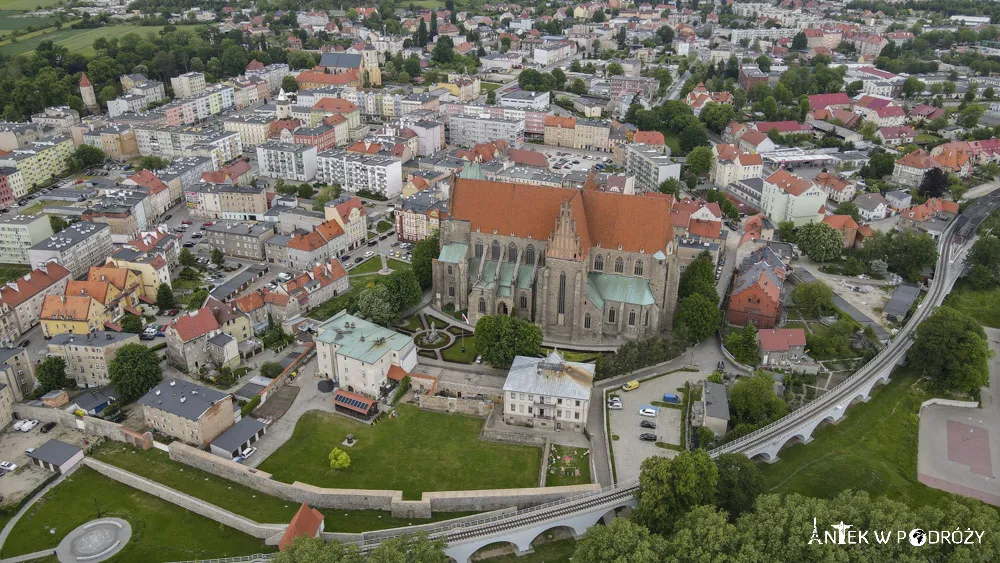 Zdjęcie Strzegom atrakcje - odkryj najciekawsze miejsca, które musisz zobaczyć