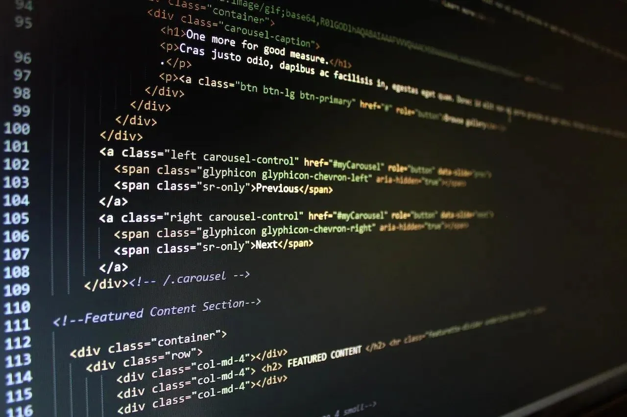 Zdjęcie Jak wyśrodkować zdjęcie w HTML? Skuteczne metody i porady na każdą stronę