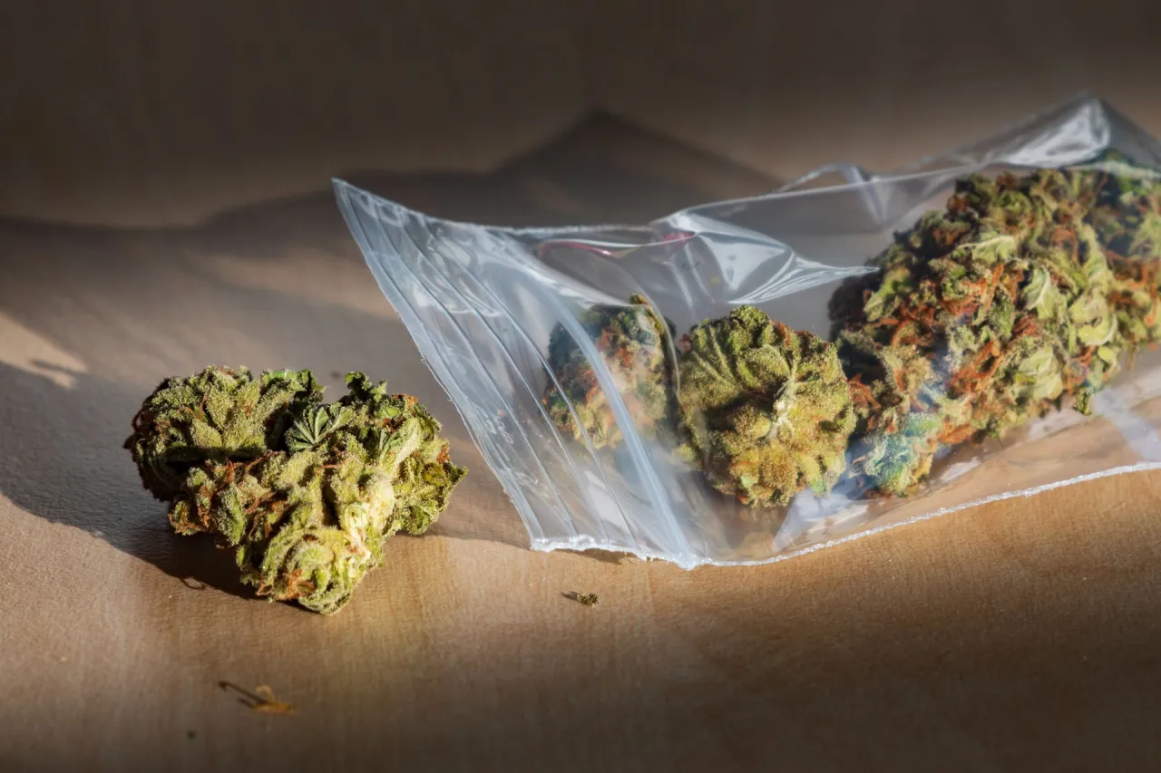 Zdjęcie Spice dopalacz: skutki, legalność i zagrożenia zdrowotne