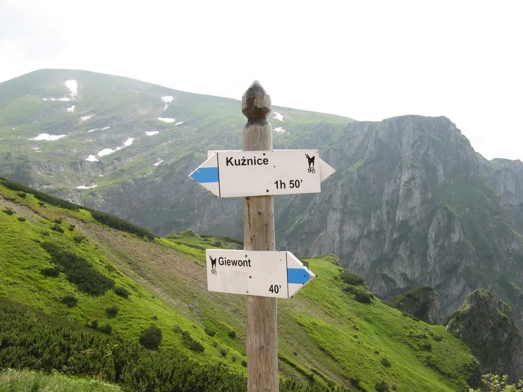 Zdjęcie Jak przejść z Doliny Małej Łąki do Doliny Kościeliskiej - trasa, czas i porady