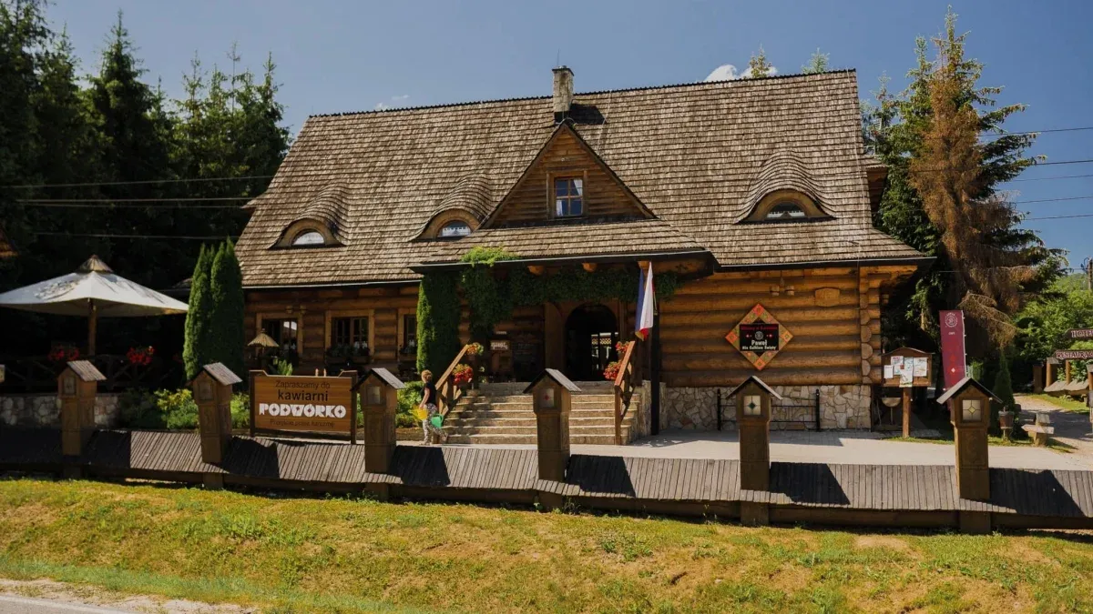 Zdjęcie Gdzie zjeść w Wadowicach? Odkryj najlepsze restauracje i smaki