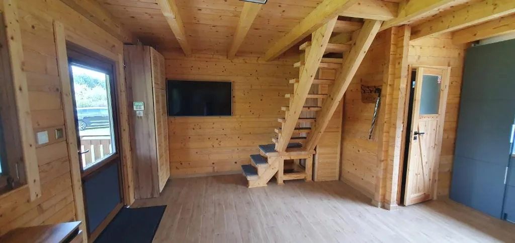 Zdjęcie Domki Orle nad Jeziorem Głuszyńskim - komfortowy wypoczynek w naturze