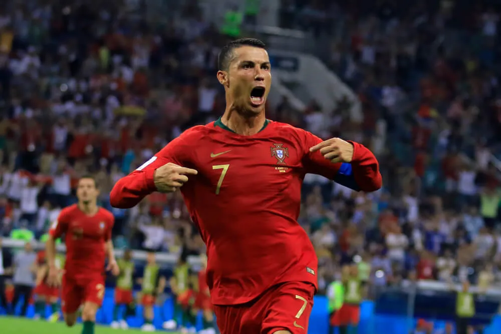 Zdjęcie Ile zarabia Ronaldo? Szokujące liczby i porównania