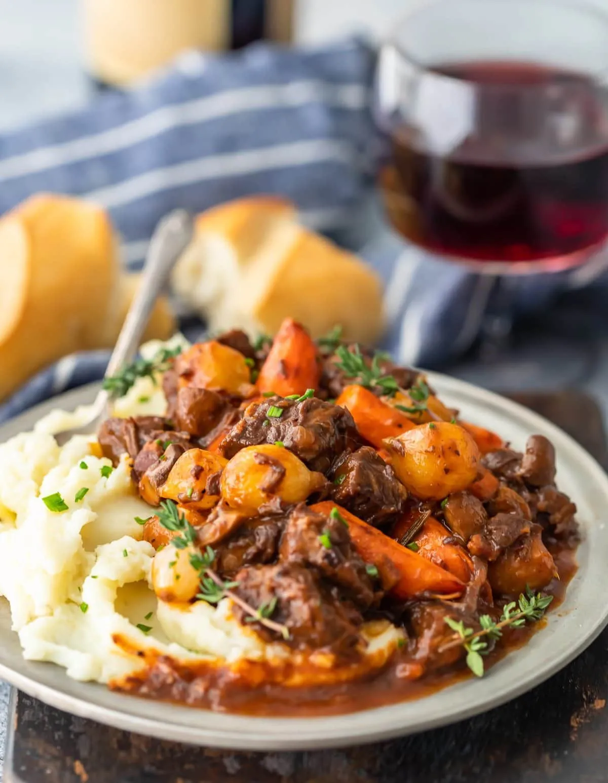 Zdjęcie Beef bourguignon - przepis na idealne danie, które zachwyci gości