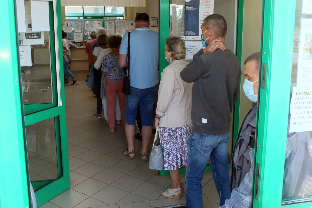 Zdjęcie Jak znaleźć lekarza na NFZ i uniknąć długiego czekania na wizytę