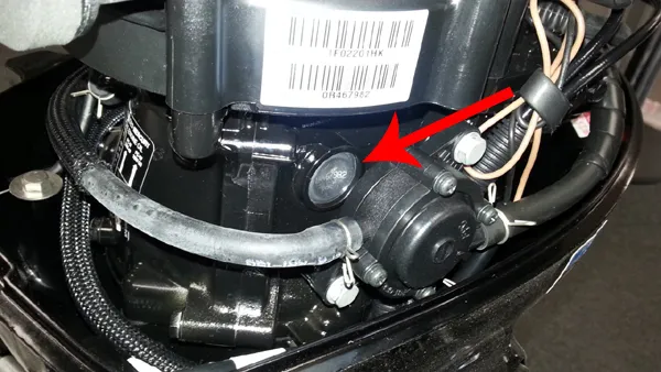 Zdjęcie Prosty sposób jak sprawdzić rok produkcji silnika zaburtowego Yamaha - poradnik