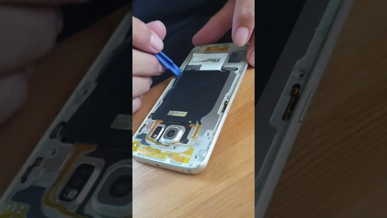 Zdjęcie Wymiana baterii w Samsung Galaxy S6 - uniknij kosztownych błędów