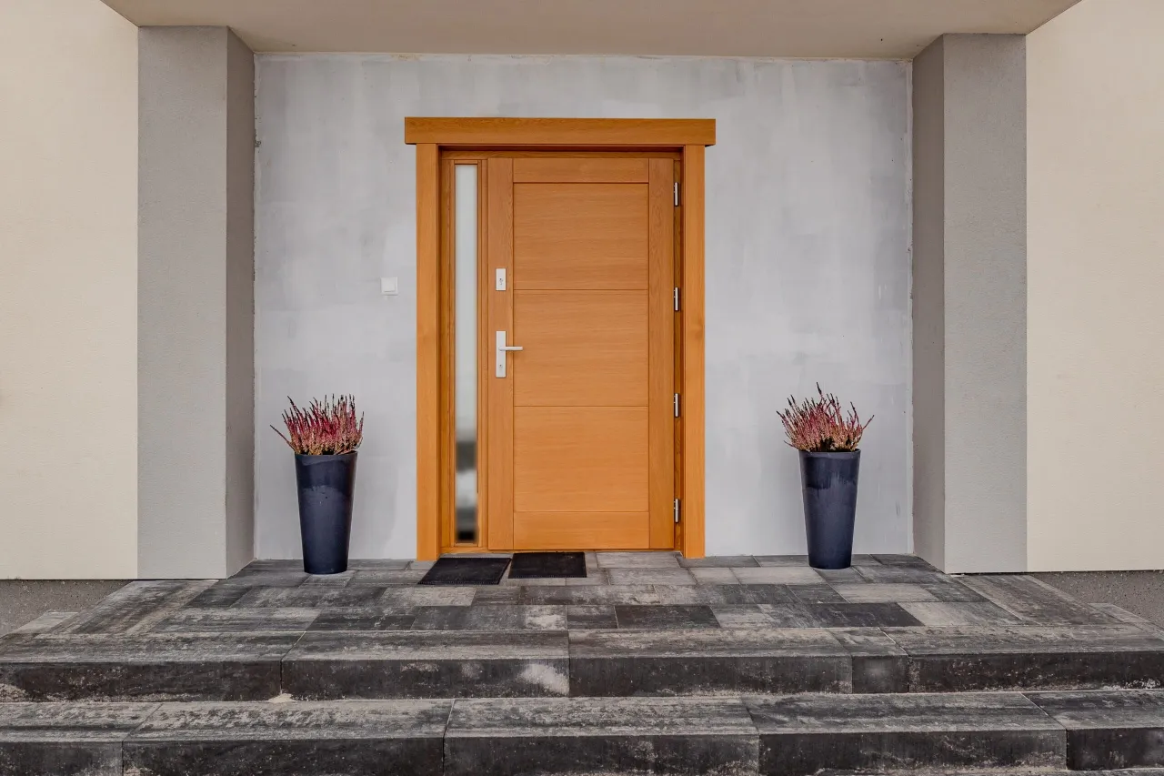 Zdjęcie Comment isoler une porte d'entrée pour éviter les pertes de chaleur