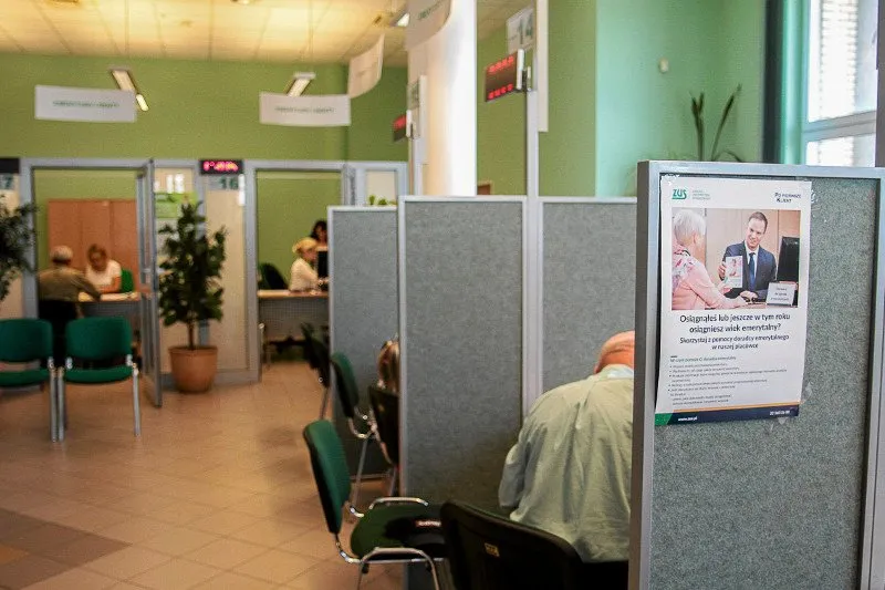 Zdjęcie Kiedy ZUS wypłaca L4 po ustaniu zatrudnienia? Sprawdź terminy i zasady