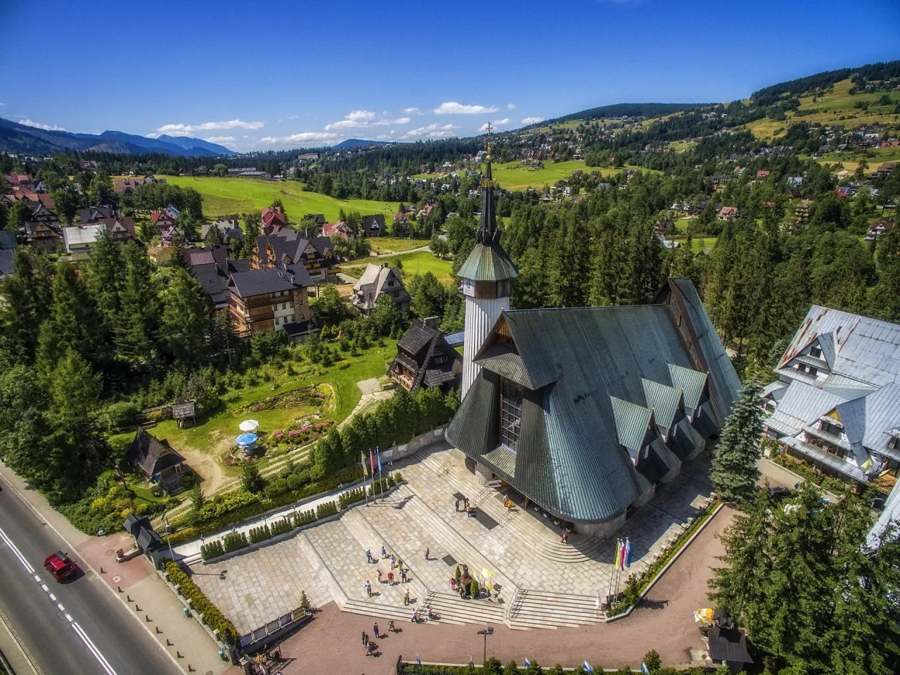 Zdjęcie Sanktuarium Matki Bożej Fatimskiej w Zakopanem – historia i modlitwy