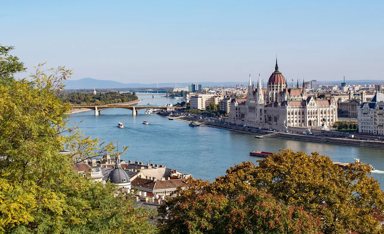 Zdjęcie Ile kosztuje nocleg na Węgrzech? Ceny w Budapeszcie i innych miastach.