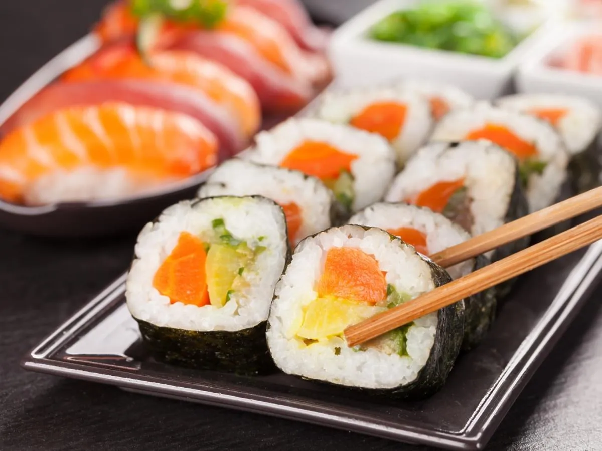 Zdjęcie Czy sushi jest fit? Odkryj zdrowe opcje i unikaj kalorycznych pułapek