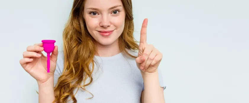 Zdjęcie Objawy pierwszej miesiączki: co warto wiedzieć o zmianach w ciele