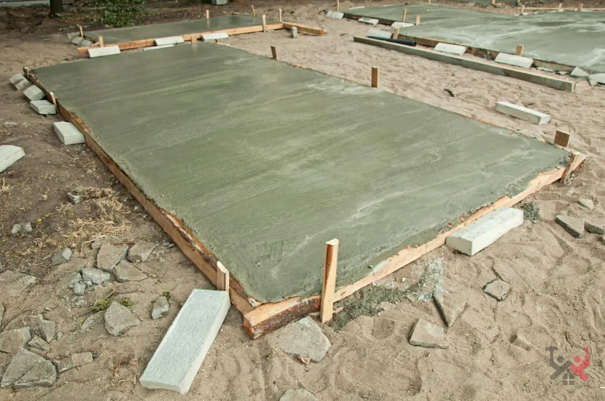 Zdjęcie Jak zrobić wylewkę betonową na ziemi: Prosty poradnik krok po kroku