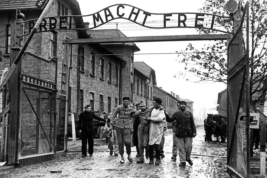Zdjęcie Kto wyzwolił Auschwitz? Niezwykłe wydarzenia i bohaterowie tej akcji