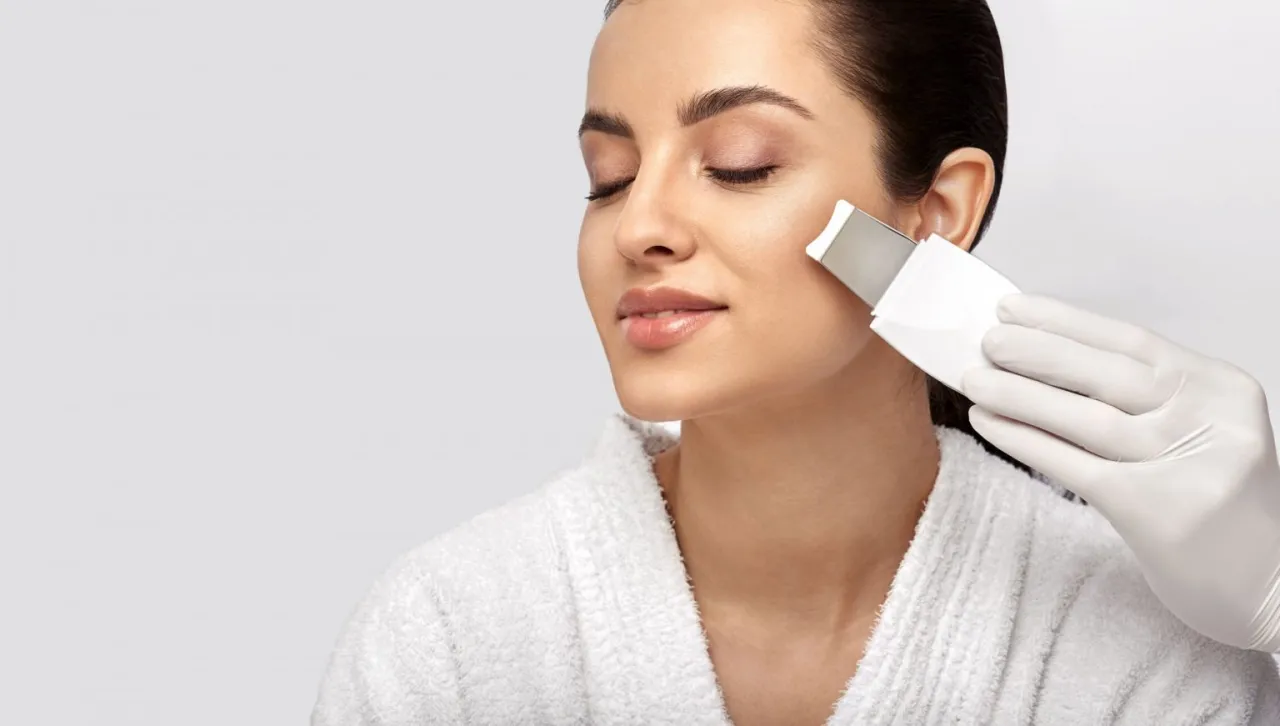 Zdjęcie Peeling kawitacyjny - jak często wykonywać dla najlepszych efektów?