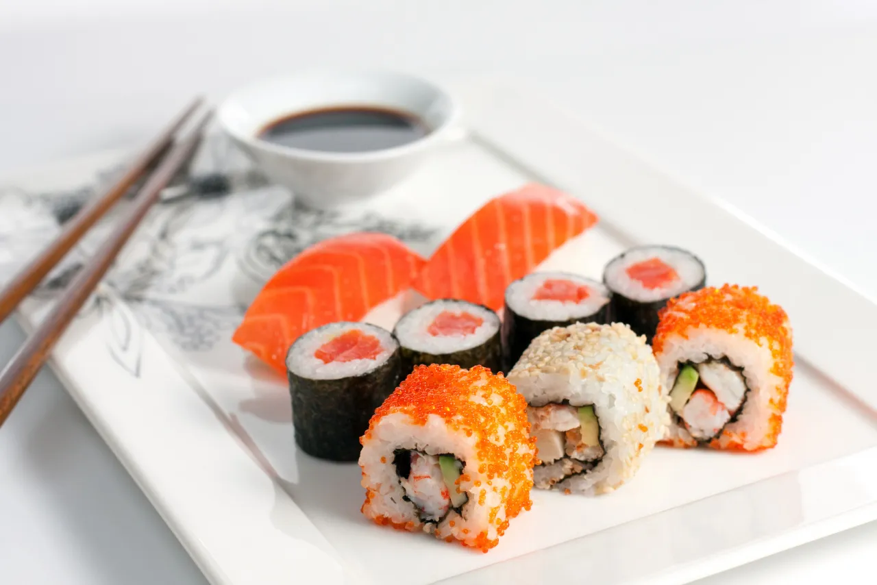 Zdjęcie Sake sushi co to - odkryj wyjątkowe połączenie sushi i sake
