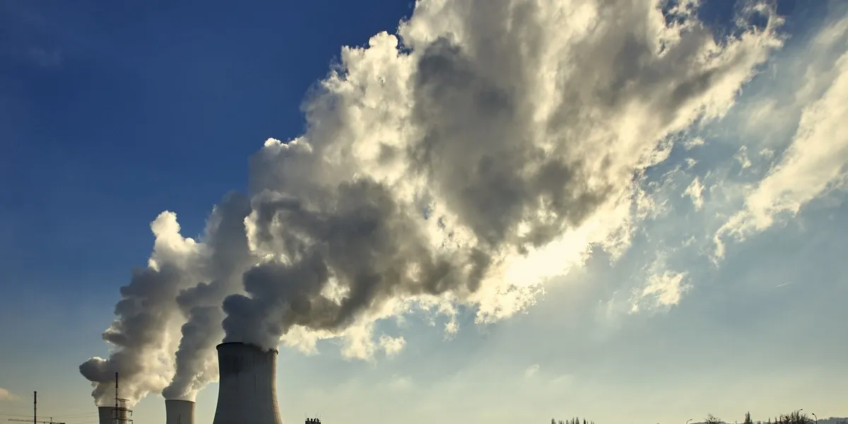 Zdjęcie Co to jest elektrownia atomowa i jak zmienia przyszłość energii?