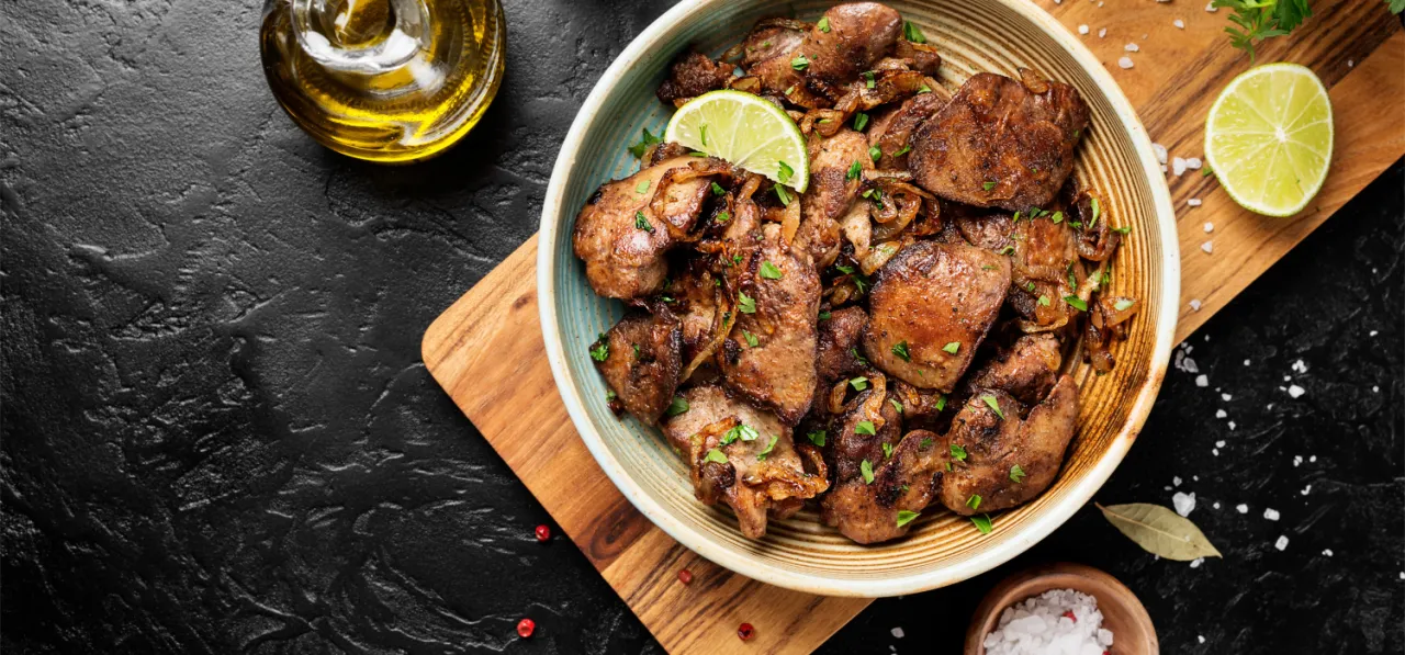 Zdjęcie Jak przygotować wątróbkę, żeby była miękka i smaczna w 5 krokach