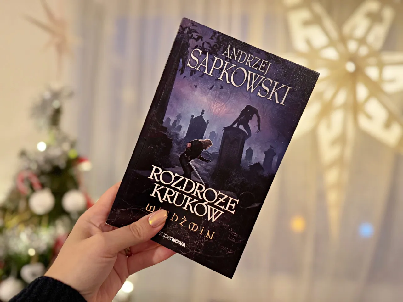 Zdjęcie Rozdroże Kruków recenzja - co warto wiedzieć o nowym Wiedźminie?