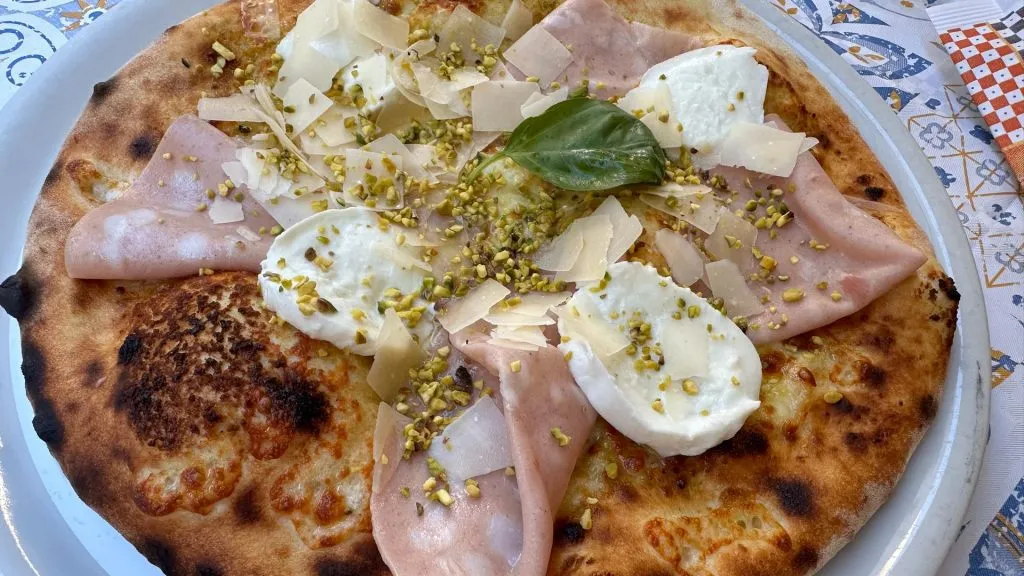 Zdjęcie Trapani gdzie zjeść: najlepsze miejsca na świeże owoce morza i pizzę