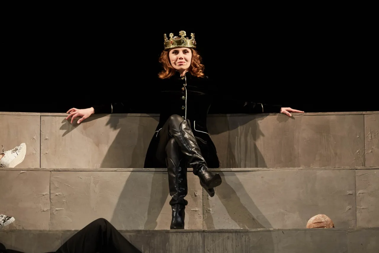 Zdjęcie Balladyna spektakl Teatr Telewizji: Odkryj mroczną interpretację sztuki