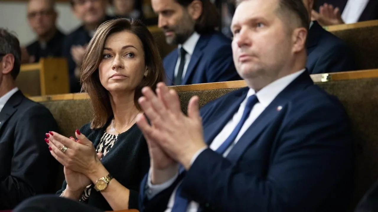 Zdjęcie Kim jest żona Czarnka: 5 fascynujących faktów o Katarzynie