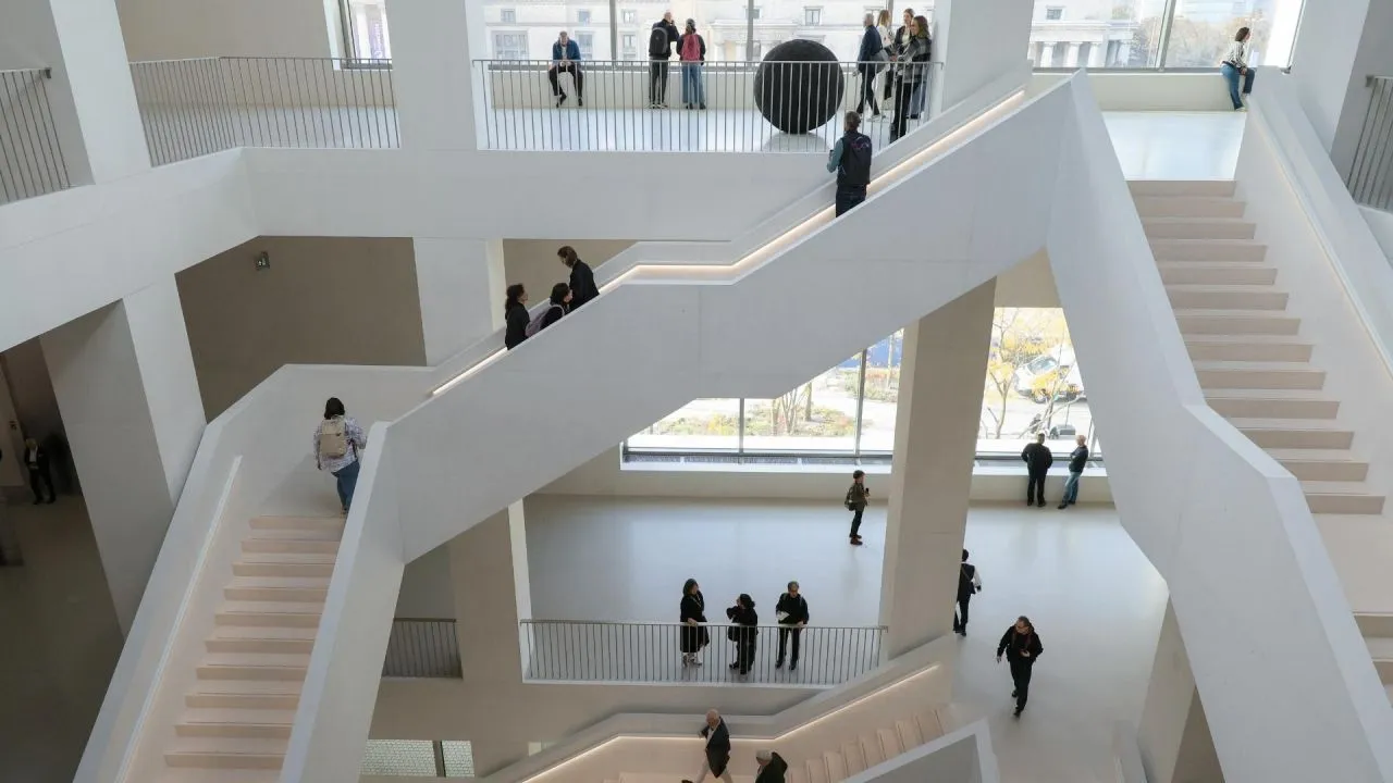 Zdjęcie Kiedy otwarcie muzeum sztuki nowoczesnej w Warszawie i co warto wiedzieć