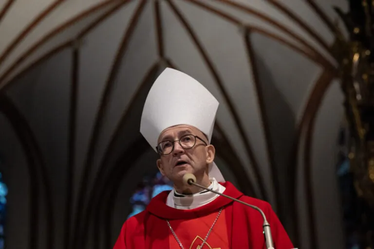 Zdjęcie Dlaczego kultura jest ważna dla tożsamości i społecznej jedności