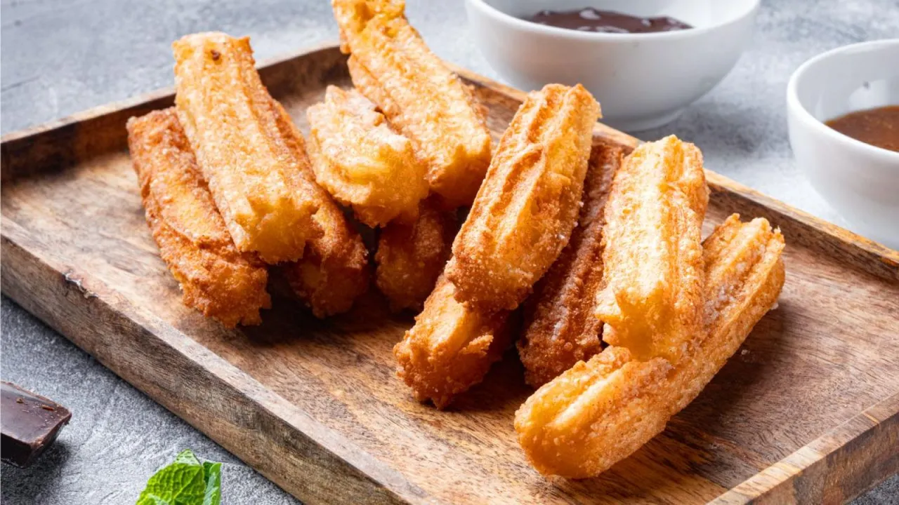 Zdjęcie Churros ligeros: el placer sin culpa con horno o airfryer