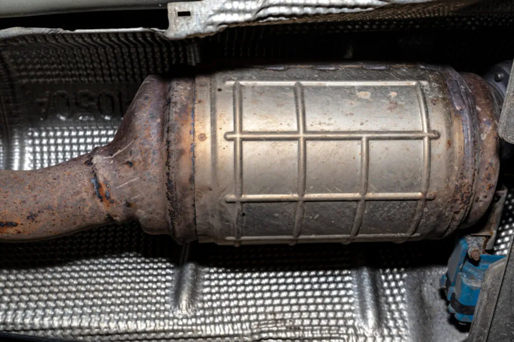 Zdjęcie Na czym polega wypalanie DPF i jak uniknąć problemów z filtrem?