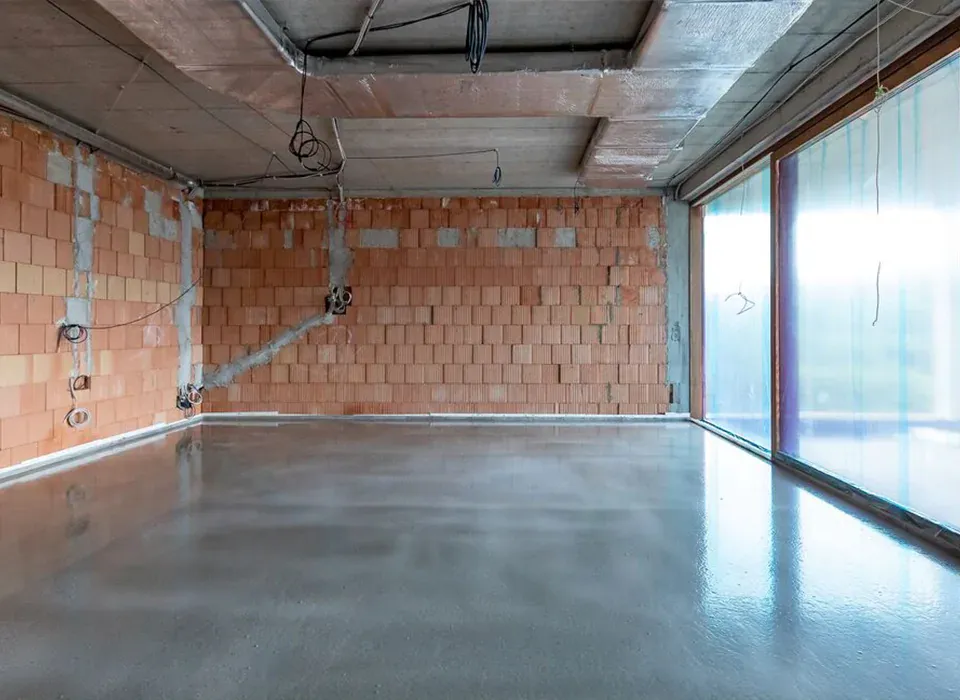 Zdjęcie Jaki beton na posadzkę w warsztacie? Wybierz najlepszy dla trwałości