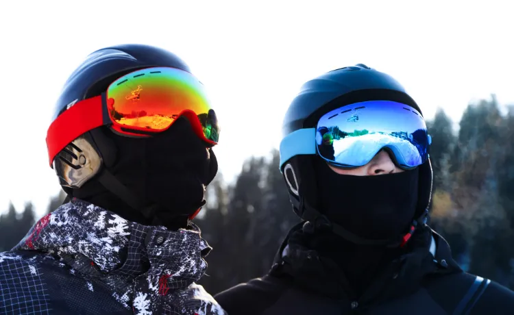 Zdjęcie Najlepsze okulary na narty: Ochrona oczu i komfort jazdy na stoku